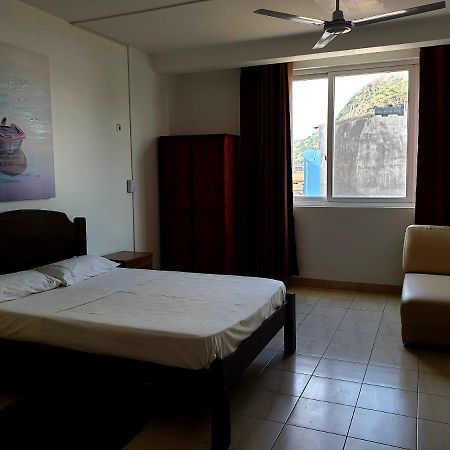 Guest House Mangui Baxu Rooms & Apartment Tarrafal  Bagian luar foto