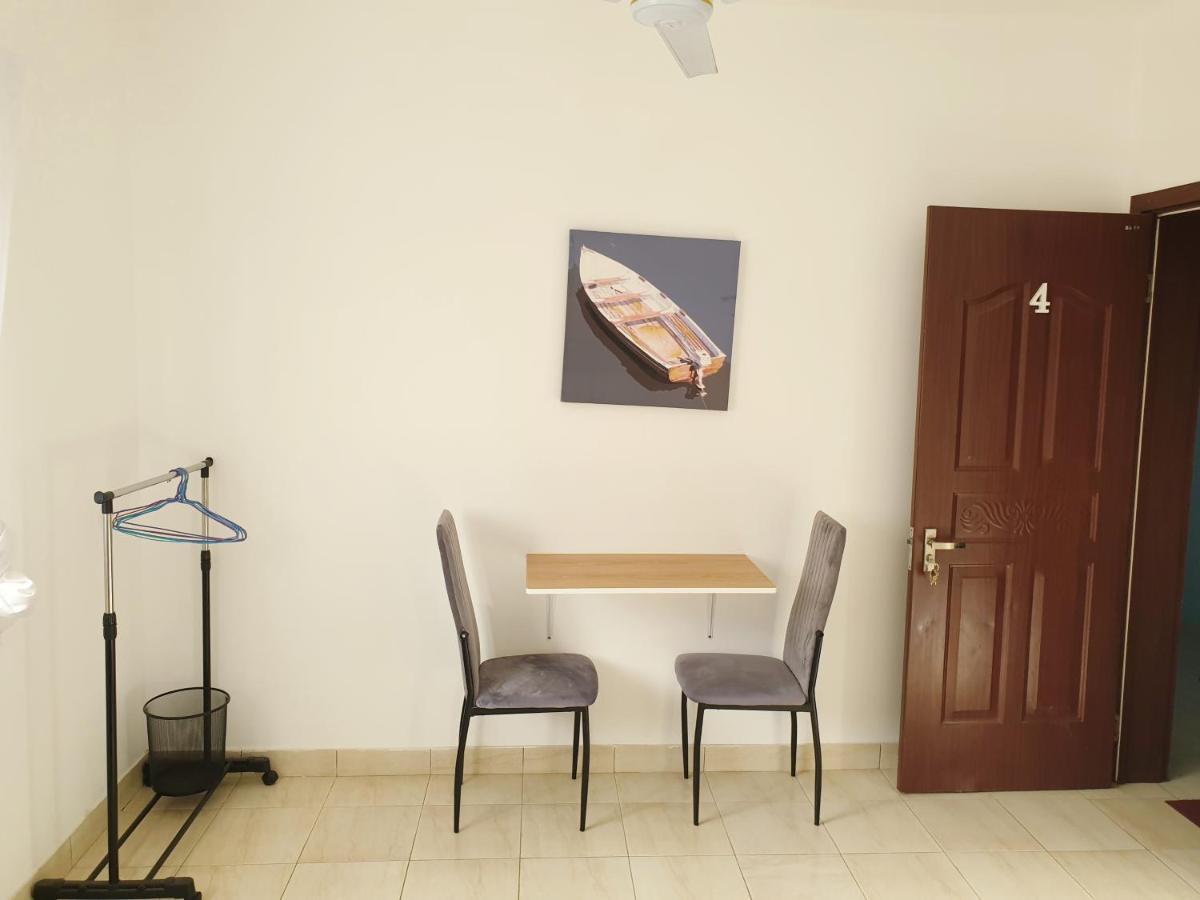 Guest House Mangui Baxu Rooms & Apartment Tarrafal  Bagian luar foto