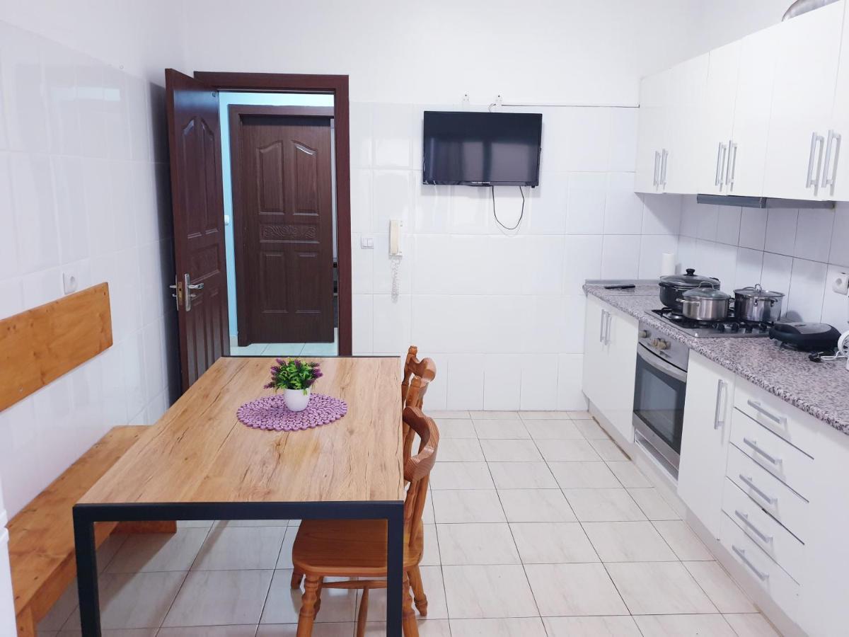 Guest House Mangui Baxu Rooms & Apartment Tarrafal  Bagian luar foto